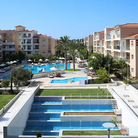 Elysia Рark Luxury Holiday Paphos Exterior photo